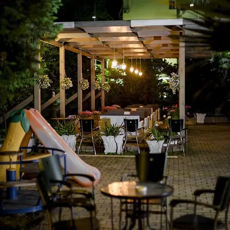 Otel Kadrisa 3*
