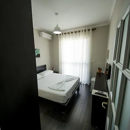 Otel Kadrisa